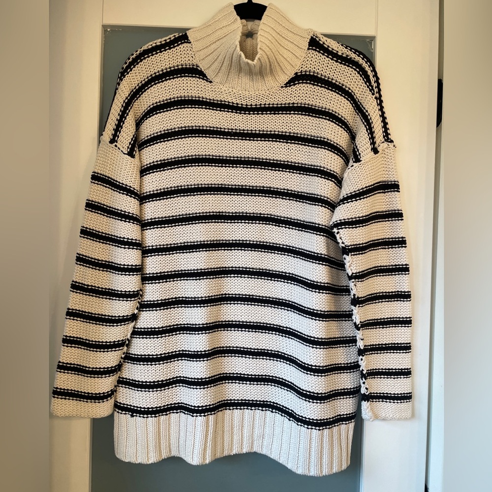 Lauren Ralph Lauren Cream and Black Striped Turtleneck Sweater